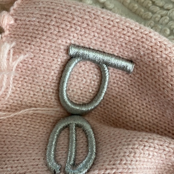 BEBE fringed winter knitted scarf - Picture 5 of 5